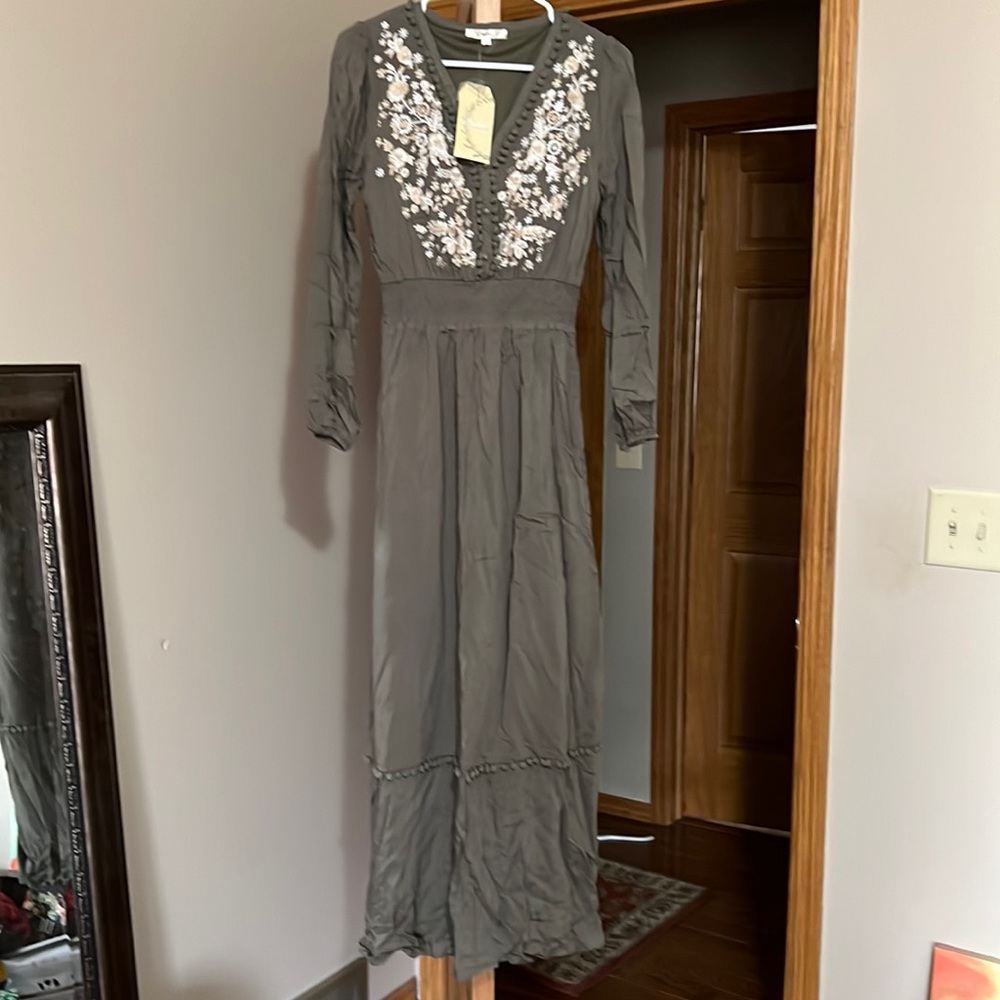 Olive green Andree by Unit dress. NWT.